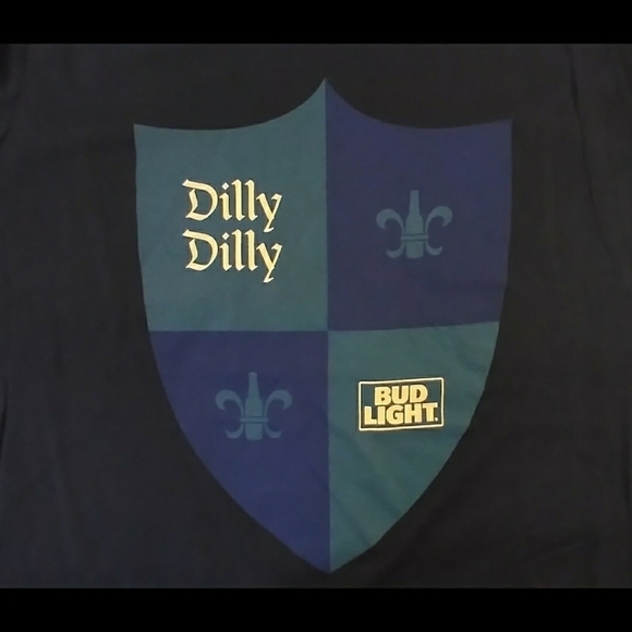 Dilly Dilly Bud Light navy blue graphic tshirt XL - Picture 3 of 9